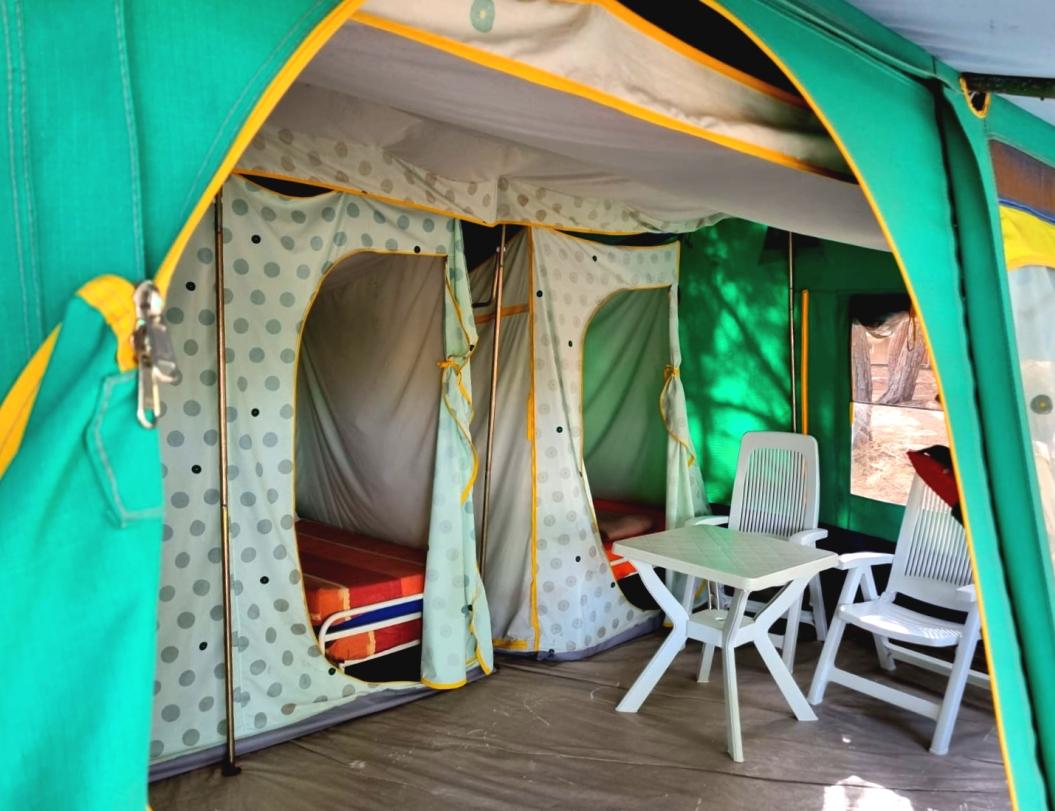 camping-isarenas de ausgestattet-zelt 012